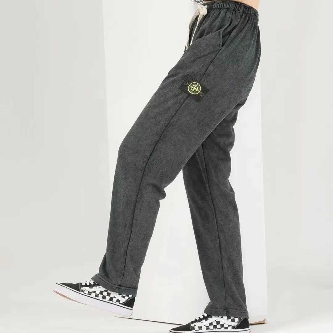 W2231#P150💰 Stone Stone Black Warrior Badge Compass Washed and Distressed Drawstring Terry High Street Long Sweatpants for Men and Women Fashionable 🛒 This item can be worn by both men and women. The texture is very good and the upper body is particularly good-looking. It can be used in the high street for leisure. It looks slim and looks good in photos. Color: washed black. Size: M L XL XXL